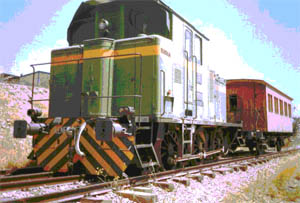 Tractor descarrilado y abandonado en la estación de Tíjola